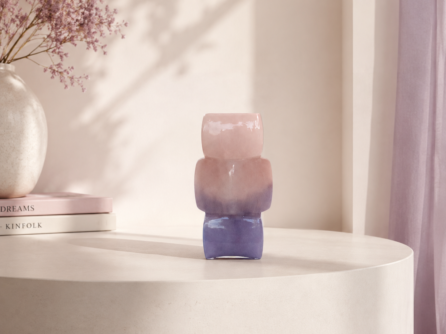 Amethyst Crystal Élan Vase - Petit hover preview